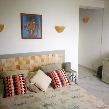 Levolle Marine Hotel 3*